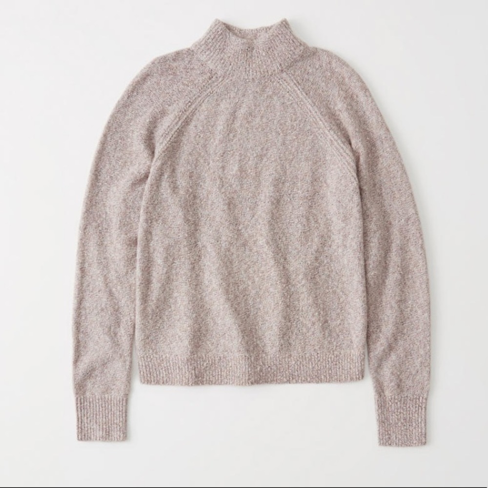 🌸 Abercrombie turtleneck sweater